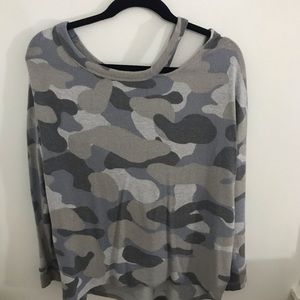 Express Camo top